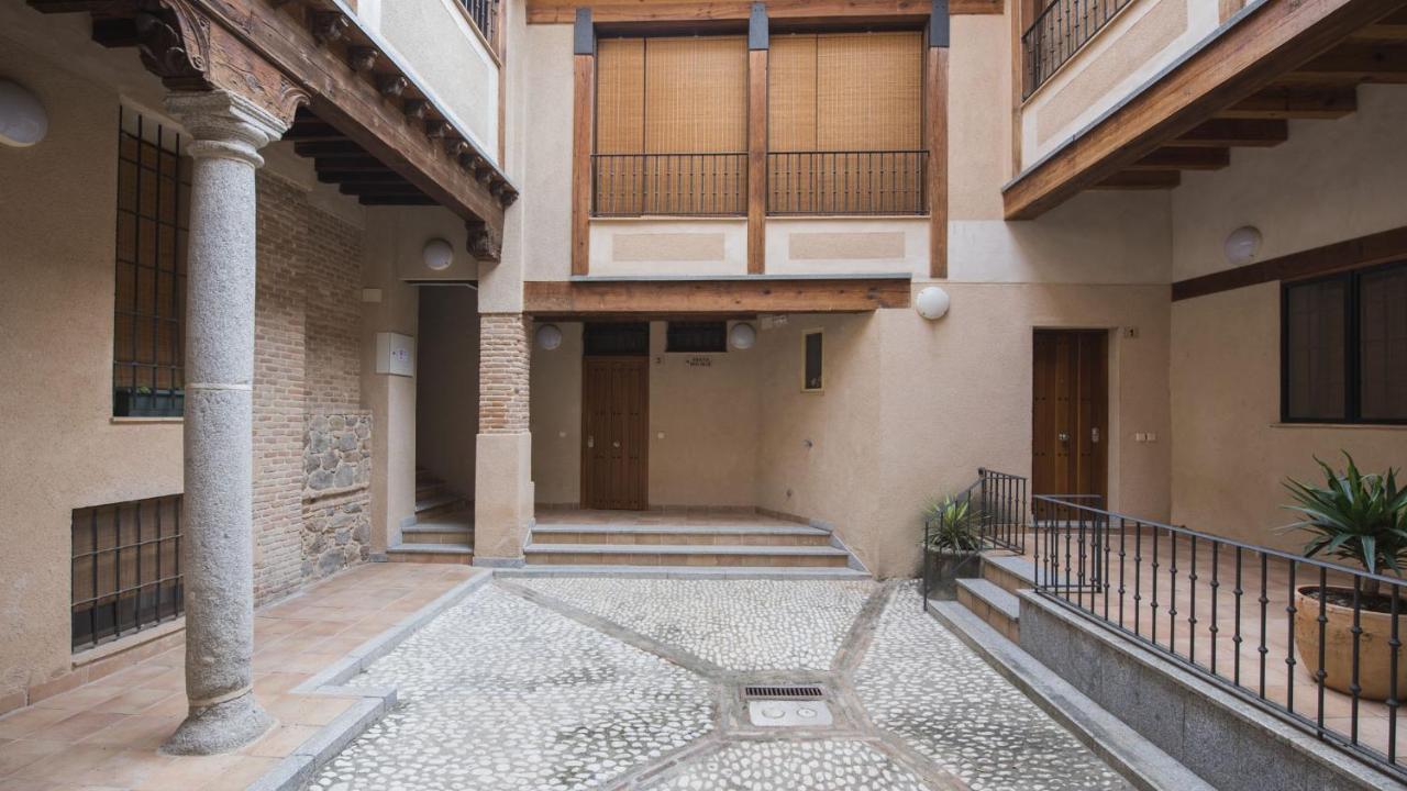 Apartamento Santa Anita En Plena Juderia By Toledo Ap Exterior photo